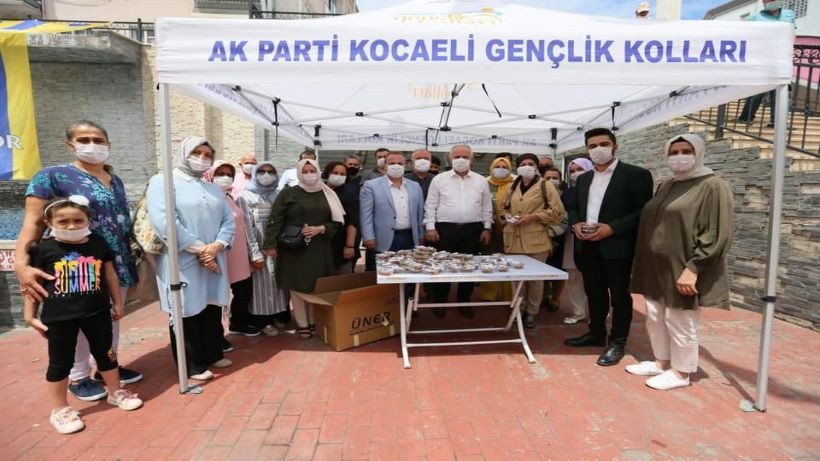 AK Parti’den Ayasofya için lokma