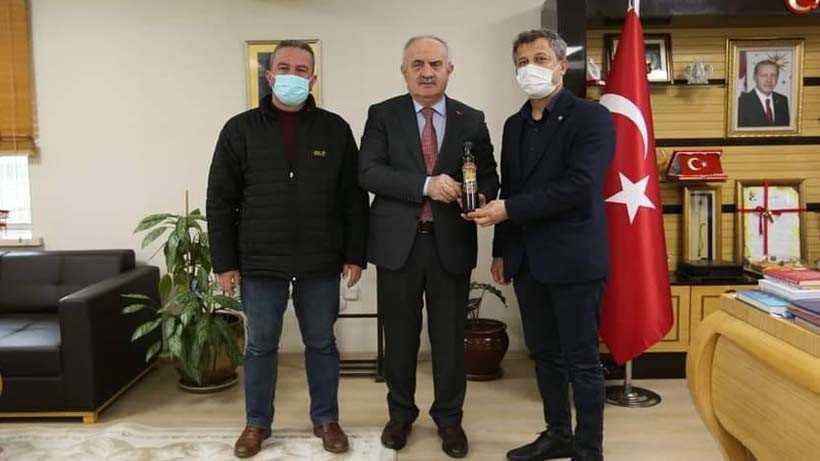 Başkan Aygün, Taşköprü Aspir Yağını hediye etti