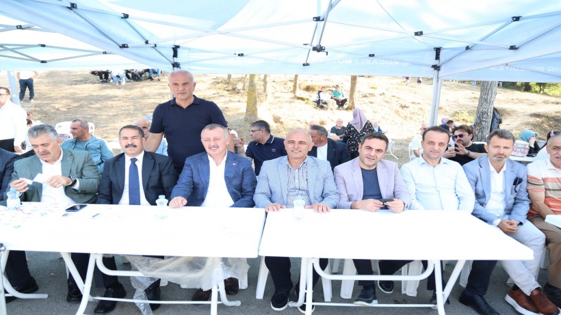 Başkan Büyükakın, Karadenizlilerin coşkusuna ortak oldu;