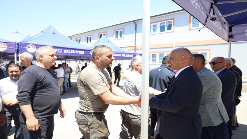 Başkan Söğüt personelle bayramlaştı