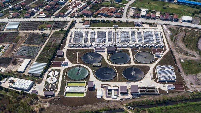 Bu güneş santralleri 3 bin 405 evin günlük elektriğini sağlıyor