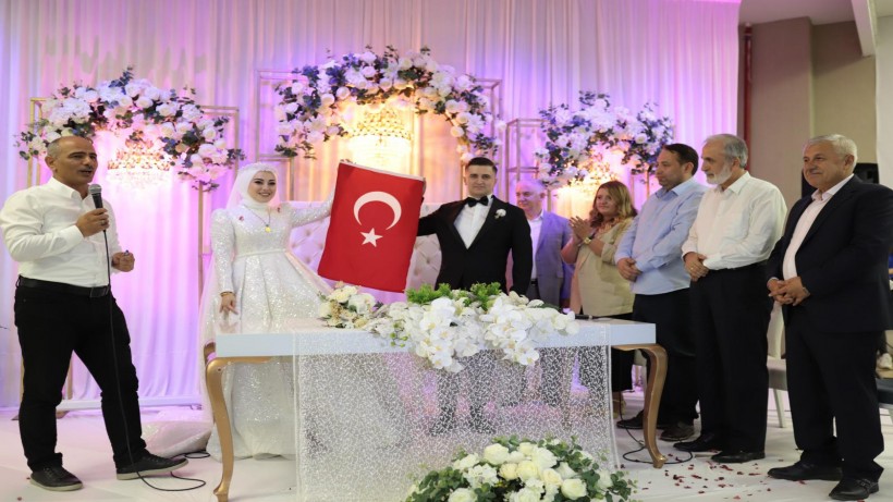 Burak ve Halime’nin nikahını Başkan Söğüt kıydı