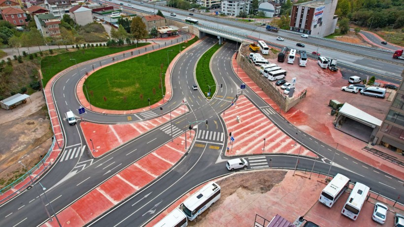 Büyükşehir’den, Derince-Körfez’e tablo gibi yol