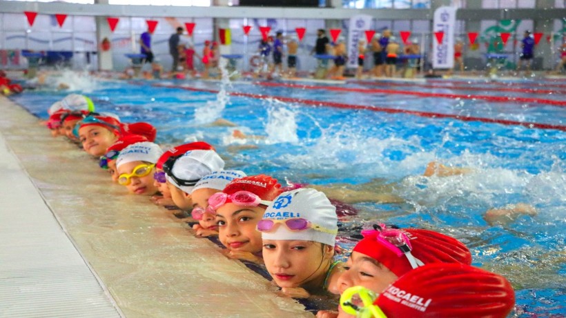Büyükşehir’in Spor Okullarında 24 bin çocuk sporla tanıştı