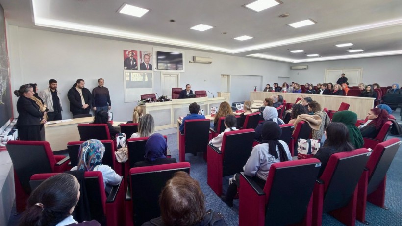 Derince Belediyesi´nde Emekçi Kadınlar Günü Kutlaması