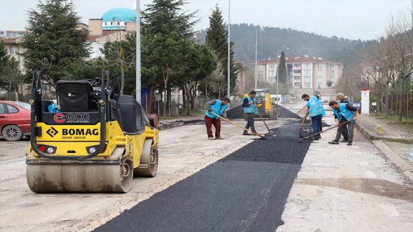 Derincede Üstyapı Çalışmaları Sürüyor