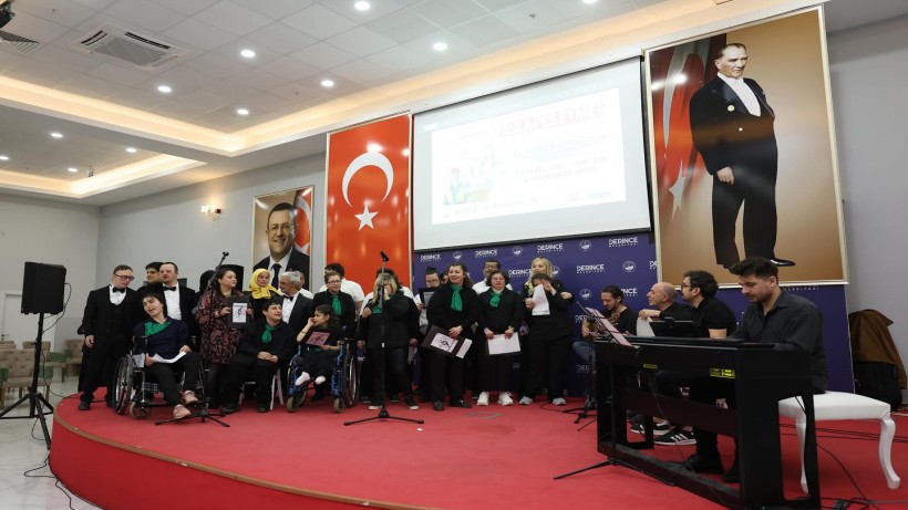 EYDEM’li Öğrenciler Gönüllere Dokundu