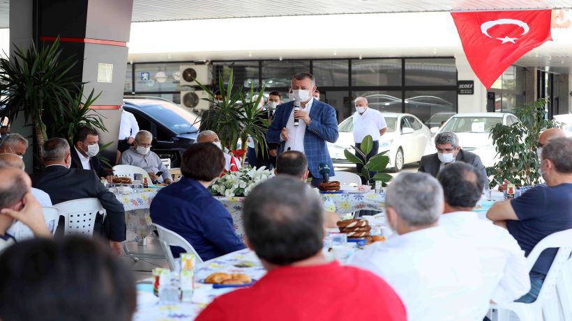 Galericiler Sitesi’nden Başkan Büyükakın’a ruhsat teşekkürü