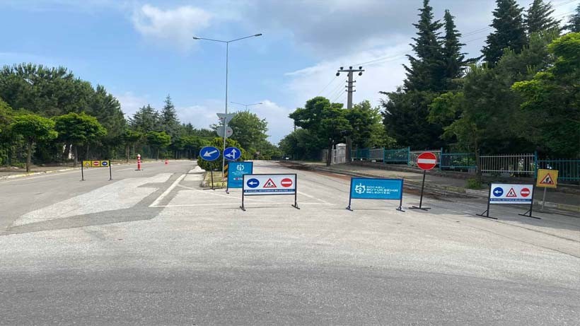 Gölcük Anafartalar Caddesi’nde üstyapı yenileniyor