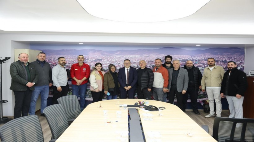 Hafız Hasan Yılmaz Caddesi Esnaflarından Başkan Gökçe’ye Ziyaret