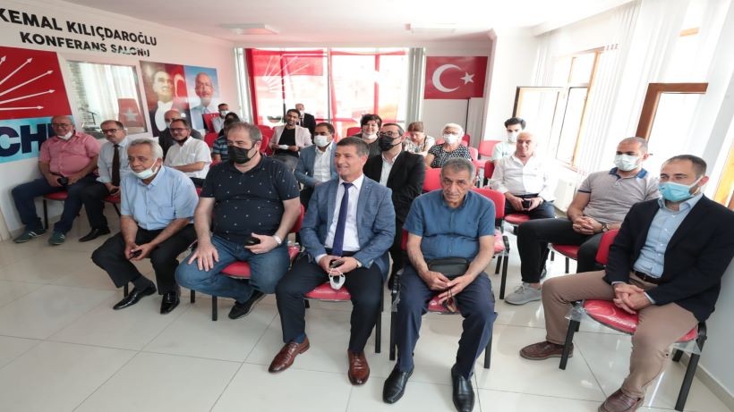 Hürriyet ,Körfezde CHP,İYİ Parti ve DEVAyı ziyaret etti