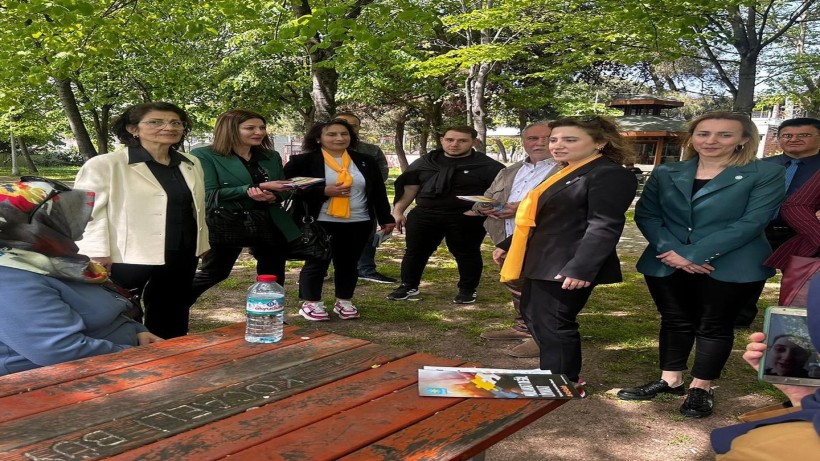 İyi Parti, Yarımca Sahilinde vatandaştan destek istedi
