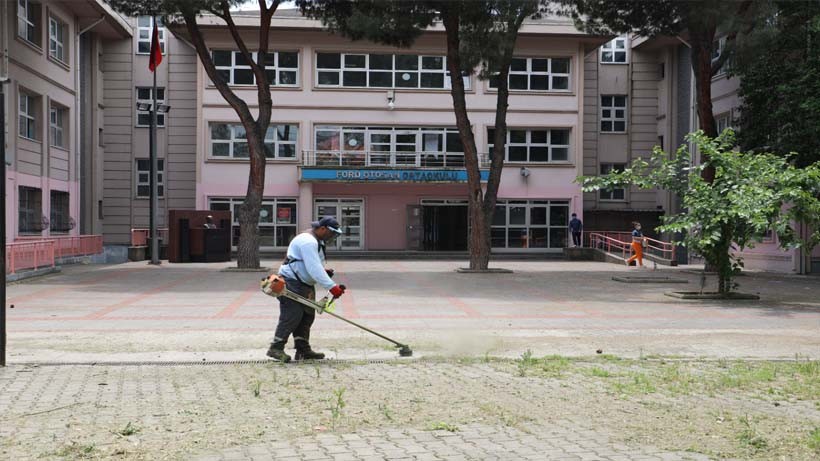 İzmit Belediyesi, okulları YKS’ye hazırlıyor