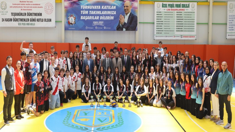 Körfez’de 19 Mayıs Voleybol Turnuvası madalya töreni yapıldı