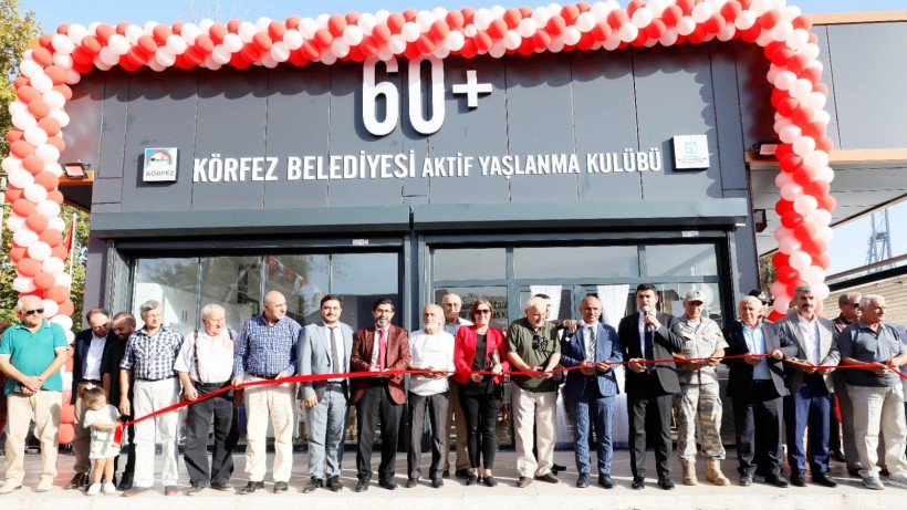 Körfez’in ‘çınarları’ için 60+ Aktif Yaşlanma Kulübü açıldı