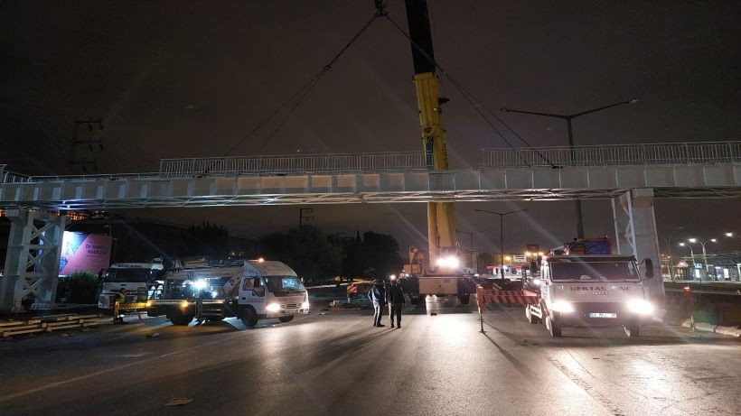 Kuruçeşme tramvay hattında gece mesaisi