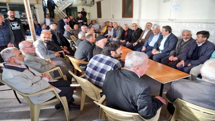 Prof. Dr. Hülagü’ye Çayırova’da Yoğun İlgi