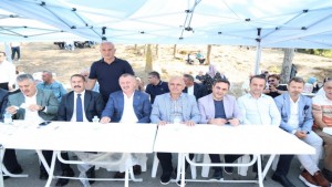 Başkan Büyükakın, Karadenizlilerin coşkusuna ortak oldu;