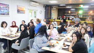 Beyaz Kalpler’de mezuniyet heyecanı