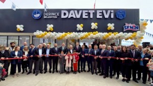 Davet Evi ve Senin Kafen Genç Açıldı
