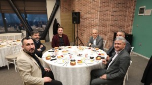 Derince Belediye Meclisi İftar Sofrasında Buluştu