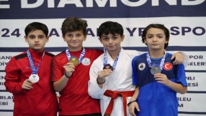 Diamond CUP’ta Körfez’e İki Şampiyonluk Bir İkincilik