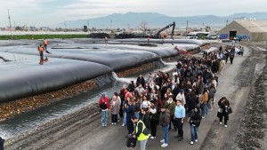 Dip çamuru projesinde geleceklerini gördüler