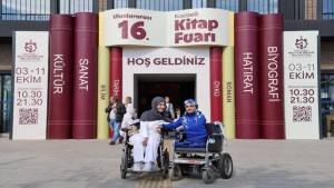 “Engelsiz Taksi” ile Kitap Fuarı’na kolay ulaşım