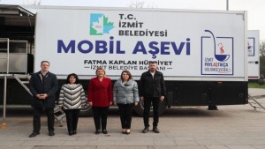 İzmit Belediyesi Mobil Aşevi’yle her gün bin kişilik iftar yemeği vermeye hazırlanıyor