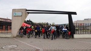 İzmit’te, 23 Nisan coşkusu bisiklet turu ile yaşandı