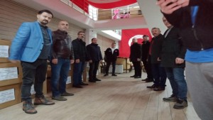Kocaeli Hayır Sevenler Derneği Şehit Hakan Işık adına 100 aileye yardım etti