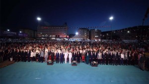 Kocaelililer 15 Temmuz şehitlerini rahmetle andı