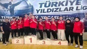Körfez’in yıldız karatecileri Darıca’da parladılar