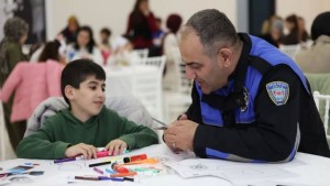 Minik Kalpler Polislerle Buluştu