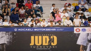 Uluslararası Judo turnuvası başladı