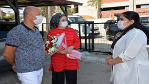 Vali Seddar Yavuz’un Eşi Selda Yavuz, Kimsesizlerin Kimi Olmak Adına Ziyaret ve Temaslarını Sürdürmeye Devam Ediyor
