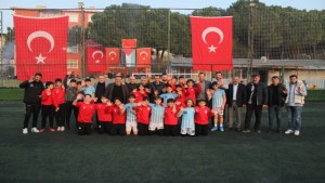 Şirin: "Yarınlarımızı gençlerimizle birlikte inşa edeceğiz"