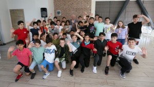 Yenikent Spor’dan Basketbolda Üç Kupa Birden