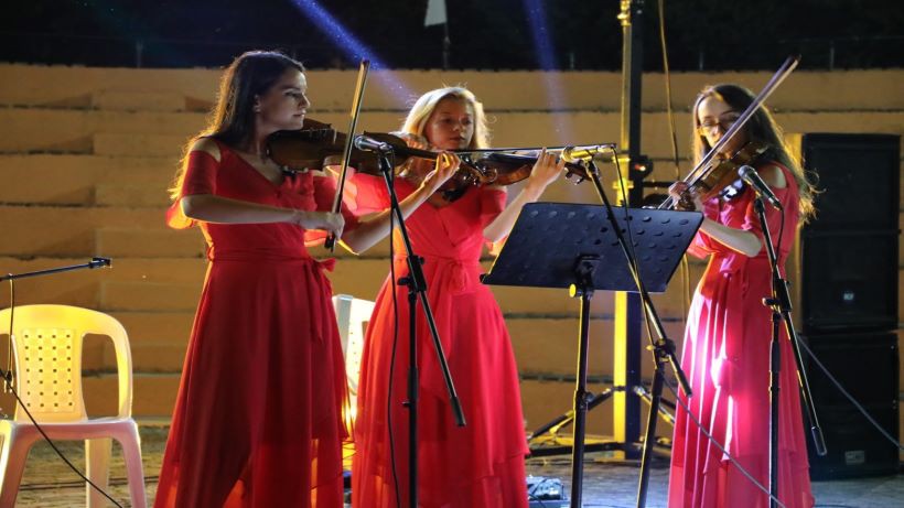 Vera Trio İzmit Belediyesi ile barış için çalacak