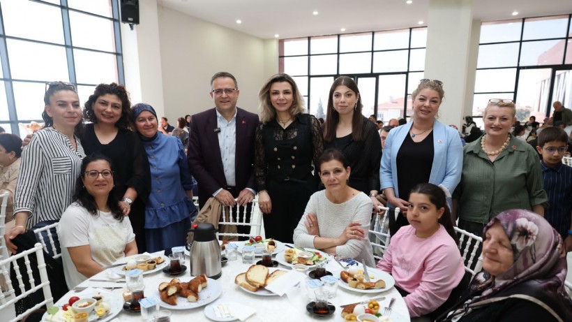 Anneler Günü´nde En Anlamlı Buluşma