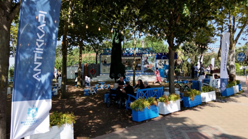 Antik Balık, lezzet yolculuğunu Başiskele sahile taşıdı
