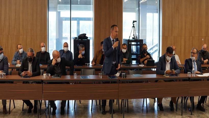 Büyükşehir öncülüğünde yol güvenliği bilgilendirme sunumu Büyükşehir öncülüğünde yol güvenliği bilgilendirme sunumu