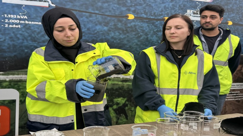 Dip çamuru projesinde geleceklerini gördüler Dip çamuru projesinde geleceklerini gördüler