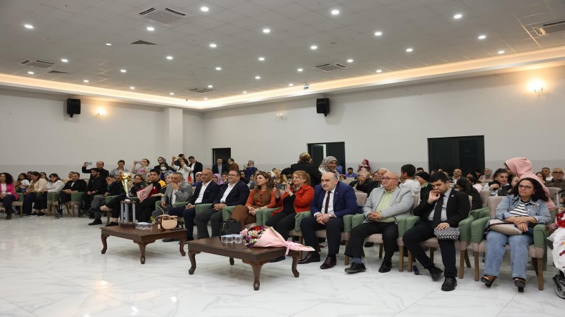 EYDEM’li Öğrenciler Gönüllere Dokundu