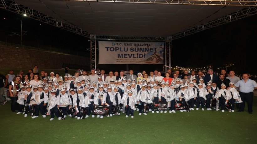 İzmit Belediyesi çocukların sünnet mutluluğuna ortak oldu