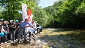 Kiraz Dere’ye 50 bin balık yavrusu daha bırakıldı