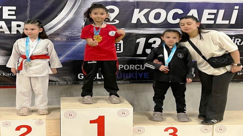 Körfez’in yıldız karatecileri Darıca’da parladılar