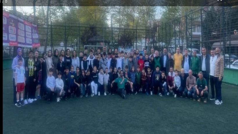 Namağlup U-11 ve U-12 Takımlarına Mangal Ziyafeti