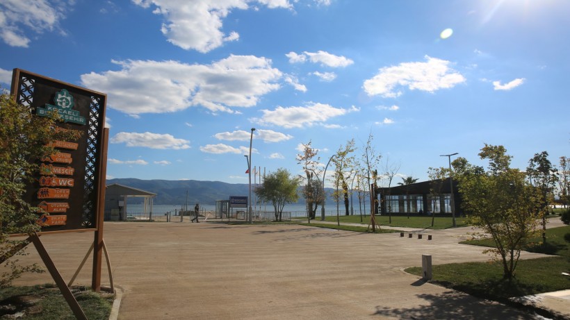 Yeni baştan yapılan Körfez Atalar Sahil Parkı’ndaki çalışmalarda sona gelindi Yeni baştan yapılan Körfez Atalar Sahil Parkı’ndaki çalışmalarda sona gelindi