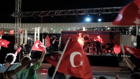 Zafer meşalesi Milli İrade Meydanı’nda yakıldı